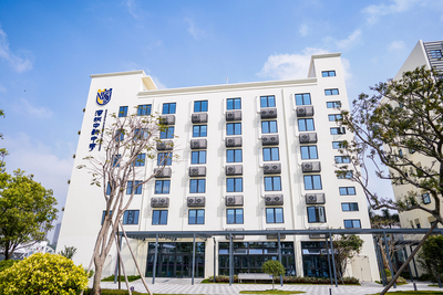 深圳市中新中学