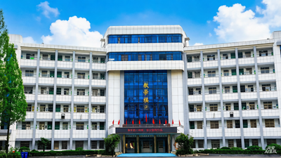 孝感外国语学校黄陂路高级中学