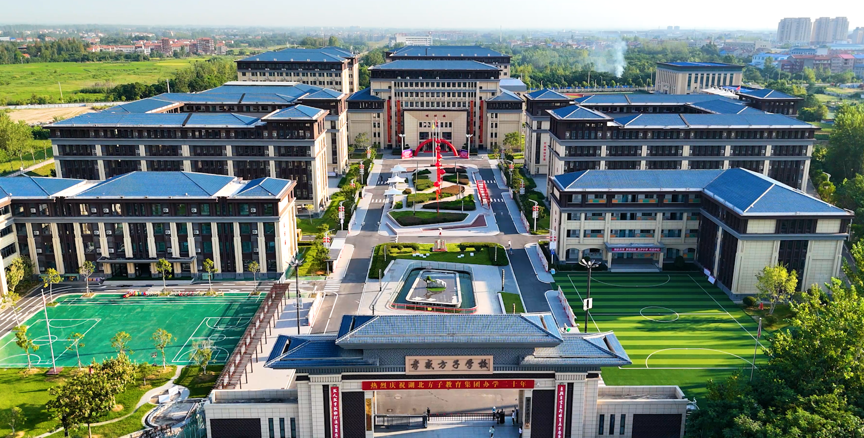 ABUIABAEGAAgpJLrxQYo8MmmzwEwyA048QY